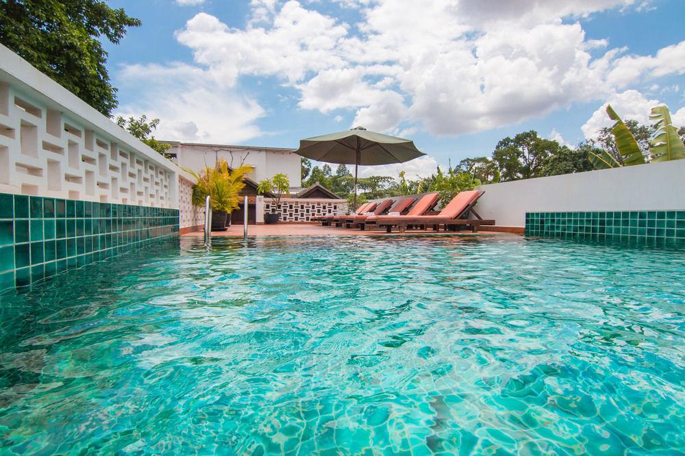 Comoda Casa Hotel Siem Reap Exterior photo