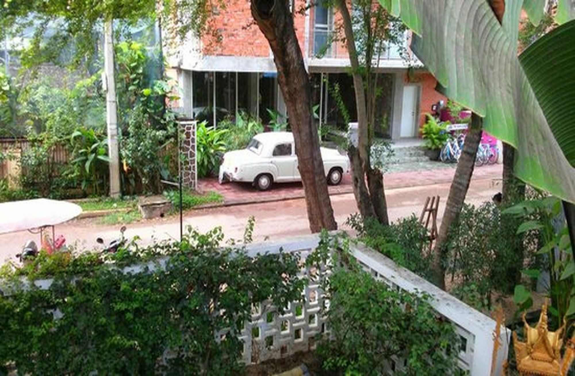 Comoda Casa Hotel Siem Reap Exterior photo